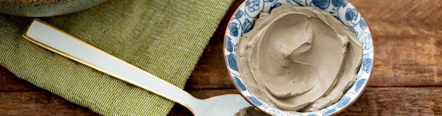 How to care for your skin with clay masks