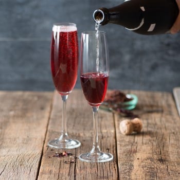 Hibiscus and Rosehip Cocktail