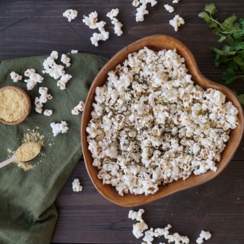 Italian Herb Popcorn with Nutritional Yeast