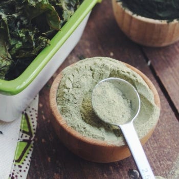 Spirulina and Nutritional Yeast Seasoning