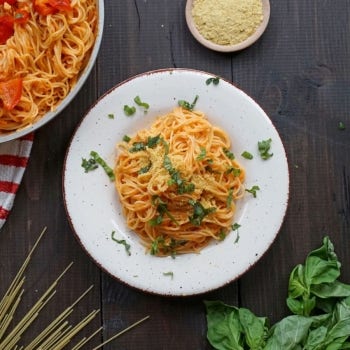 Roasted Red Pepper Pasta with Nutritional Yeast