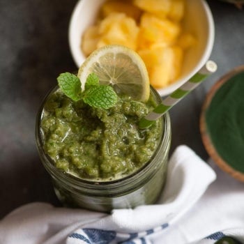 Wheatgrass Pineapple Smoothie with Turmeric