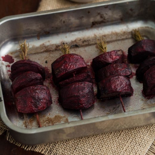 Roasted Beet Skewers with Curried Yogurt Dipping Sauce Roasted Beet Skewers with Curried Yogurt Dipping Sauce