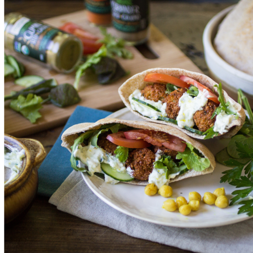 Falafel Pitas with Tzatziki Sauce Falafel Pitas with Tzatziki Sauce