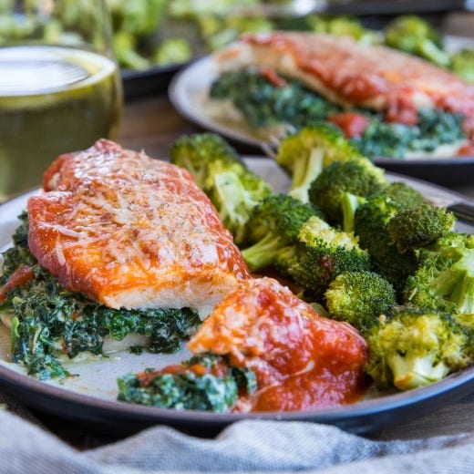 Spinach-Stuffed Chicken Spinach-Stuffed Chicken
